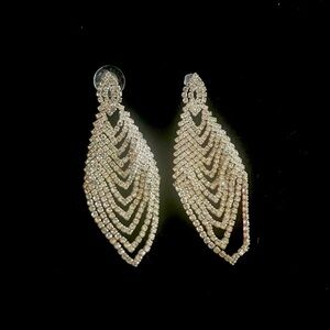 Diamond hanging earrings